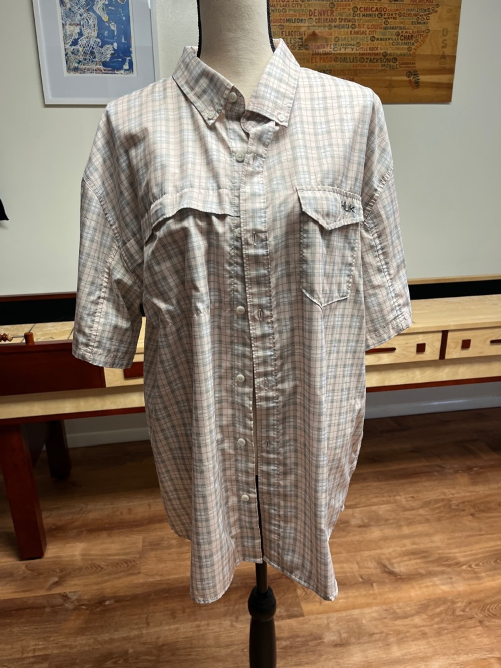 Huk Men's Short Sleeve Button-Down Plaid Shirt in Tan and Blue